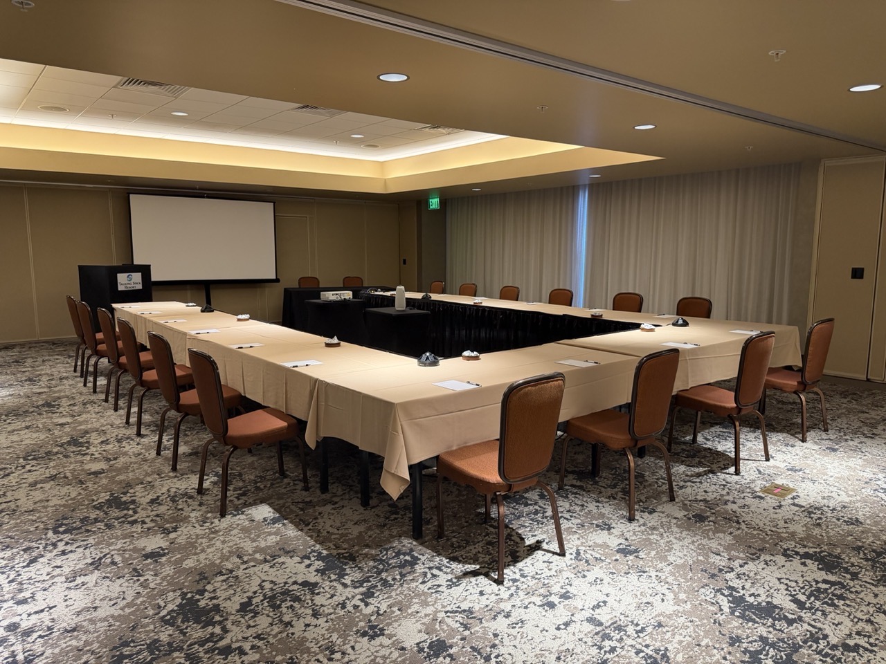 Roundtable session room at Talking Stick Resort